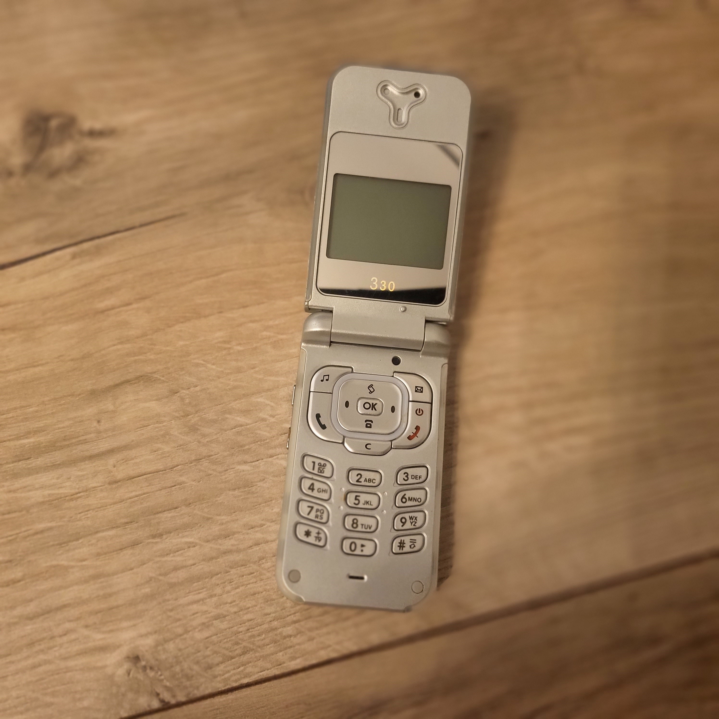 Philips 330